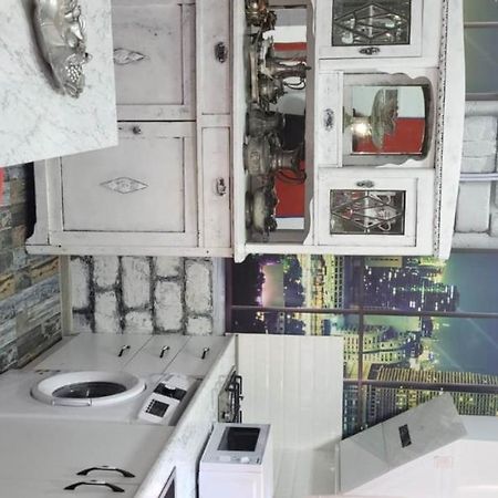 4 Chocolate Apartments In Old Тбилиси Экстерьер фото